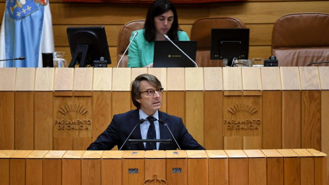 Miguel Corgos, en el Parlamento.EFE